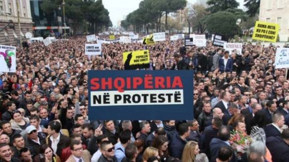 protesta-e-pd.jpg